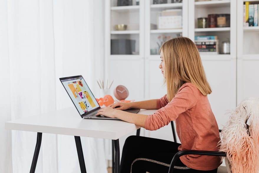 postura corecta birou, ergonomie